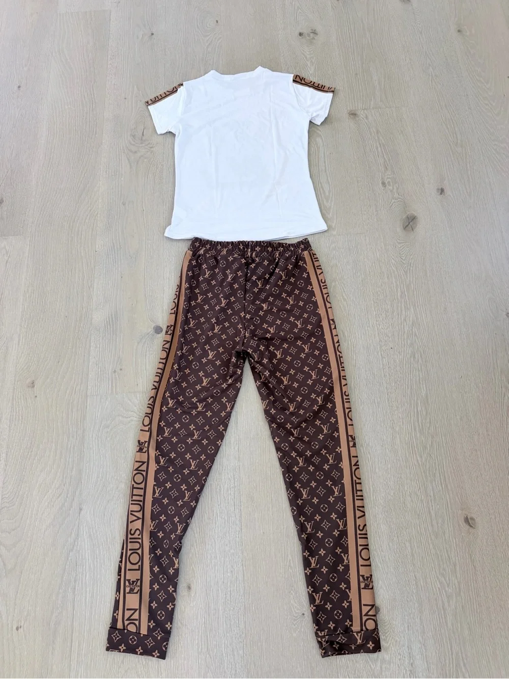 Stylish Brown Monogram Side-Stripe Women’s Pants and matching T shirt size M